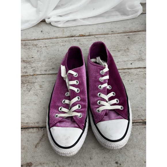 Converse Shoes - Converse Women's Low Top Pink Rose Velour Lace Up Sneaker Size 7